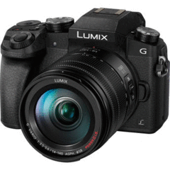 Panasonic Lumix DMC-G7 with 14-140mm Kit